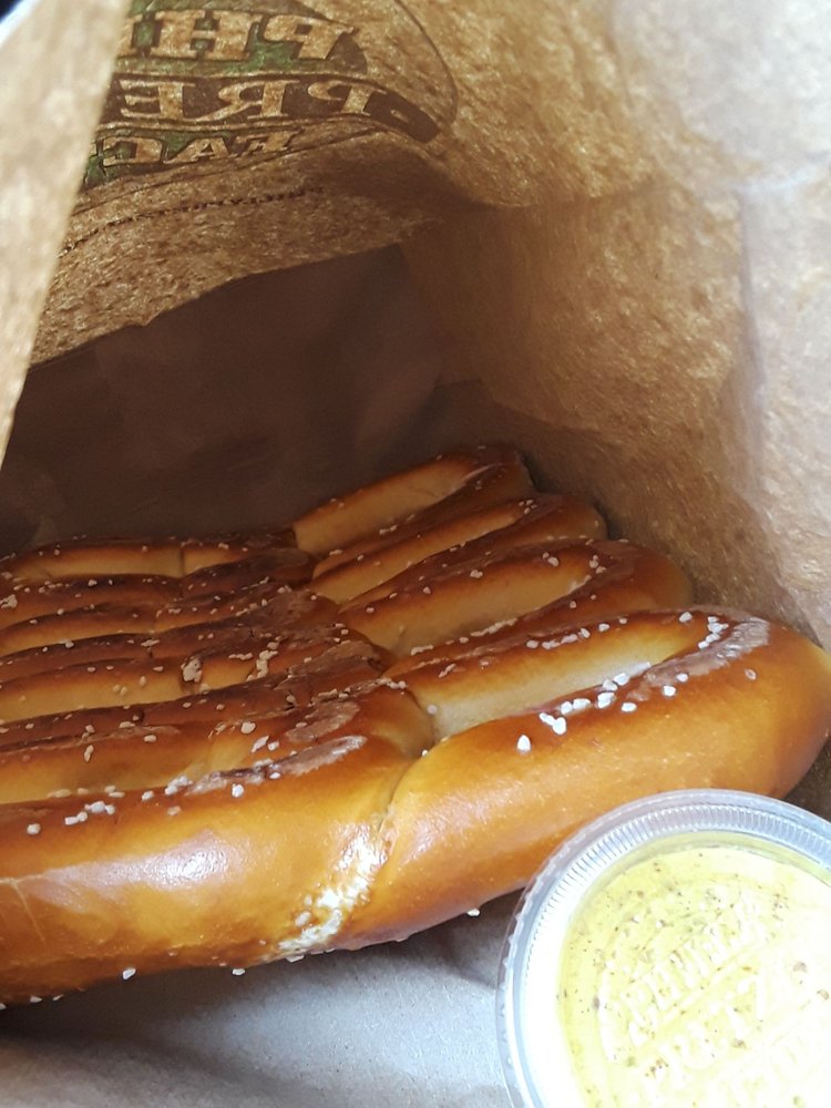 PHILLY PRETZEL FACTORY 12 Photos & 13 Reviews 330 W Main St