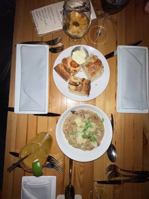 Vertical Detroit by null