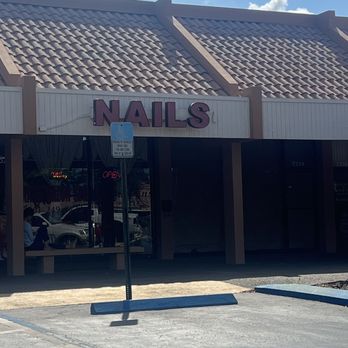 US NAILS 1 - Front of store - Nail Salons Near Me - Lake Worth, Florida