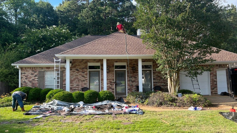 Slide of Mississippi Pro Roofing