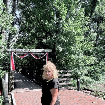 Damascus Diner - Virginia Creeper Trail - American Near Me - Damascus, Virginia