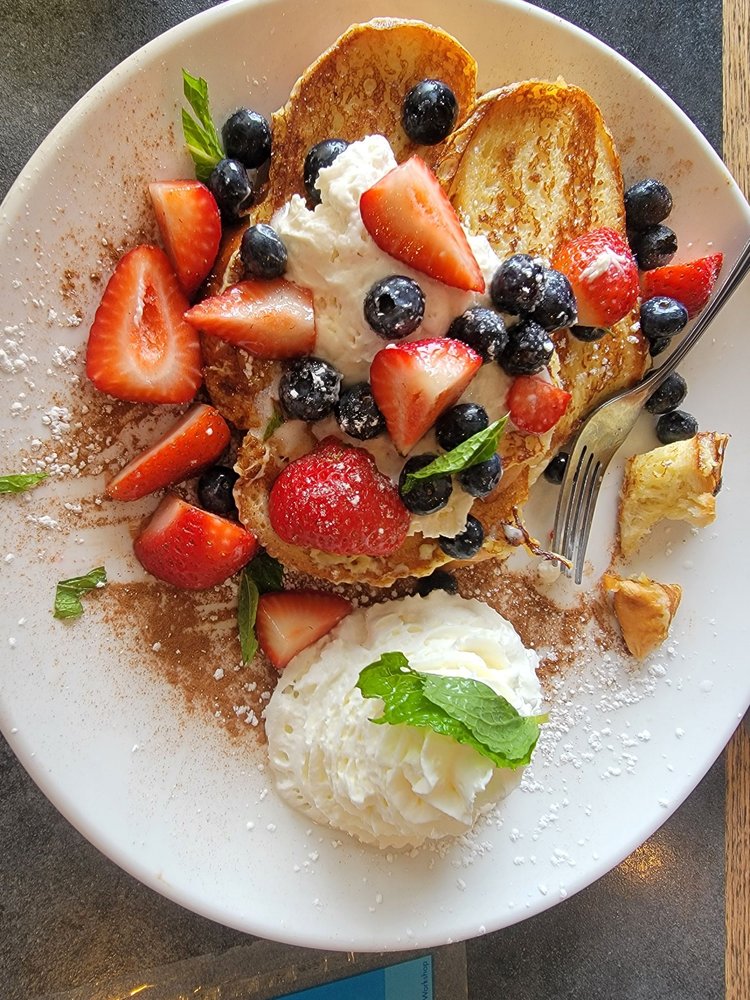 THE PLATE 167 Photos & 181 Reviews 587 New Haven Ave, Milford, CT