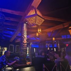 Cabali - Inside the bar