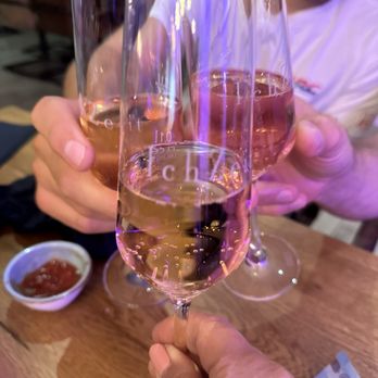 Neos - Restaurant & Weinbar - Celebration toast - German Near Me - Cochem, RP
