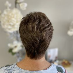 Modern Creations Hair salon