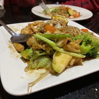Jade China - 56. Chicken Chop Suey - Chinese Near Me - Riverside, California Jade China - 56. Chicken Chop Suey - Chinese Near Me - Riverside, California