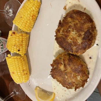 Coconuts - Crab cakes - nearly all crab - with fresh corn on the cob. - Seafood Near Me - Fort Lauderdale, Florida Coconuts - Crab cakes - nearly all crab - with fresh corn on the cob. - Seafood Near Me - Fort Lauderdale, Florida