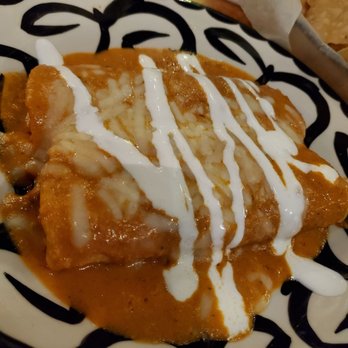Kalaveras - Shrimp enchiladas was ok but cold - Latin American Near Me - San Pedro, California