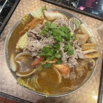 Tasty Pot - beef hot soup - Taiwanese Near Me - Davis, California