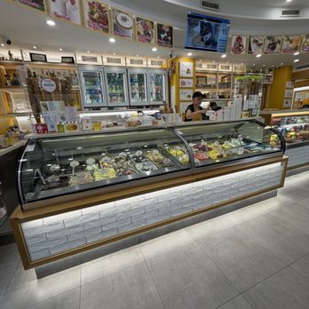 David - David Gelateria - Ice Cream & Frozen Yogurt Near Me - Sorrento, NA