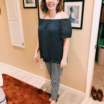 Greer Image Consulting - Raquel styles you and teaches you how to do it on your own, so you become confident in working with your wardrobe creatively in the future. - Personal Shopping Near Me