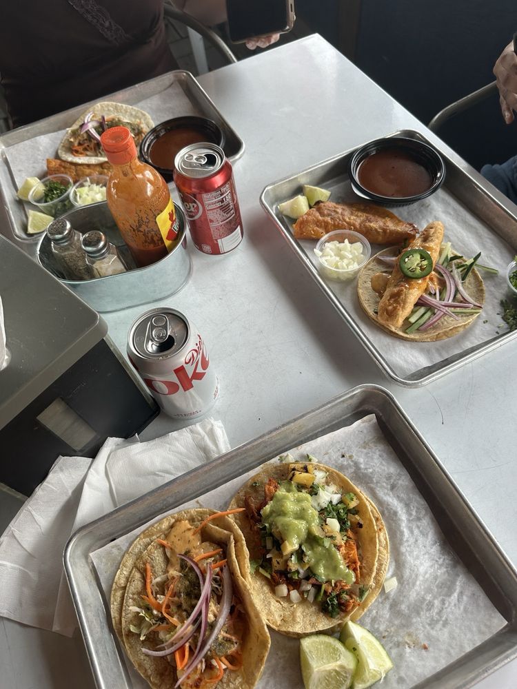 el Barrio tacos & tequila — Mexican restaurant in Athens