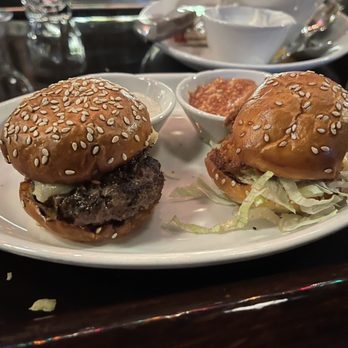 1933 Lounge - Wagyu Slider with Brie and Fried Shrimp Slider - Lounges Near Me - Indianapolis, Indiana