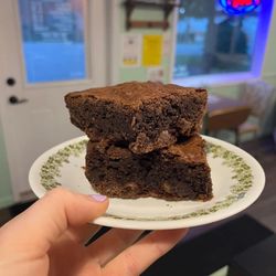 Thirsty Bohemian - Chocolate chip brownies