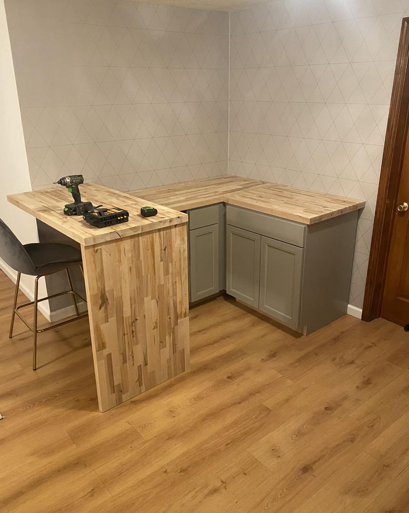 Slide of Kentucky Bathroom & Remodel