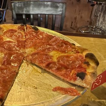 LouEddie's Pizza - Pizza Near Me - Skyforest, California LouEddie's Pizza - Pizza Near Me - Skyforest, California