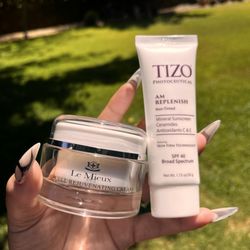 Le Petit Skin - Moisturizer and spf