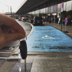 Carlili - Airport-delivery