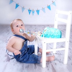Ringfoto Sahlstorfer - Cake-Smash - Die Überraschung zum 1. Geburtstag - Eine unserer Aktionen für 2018...