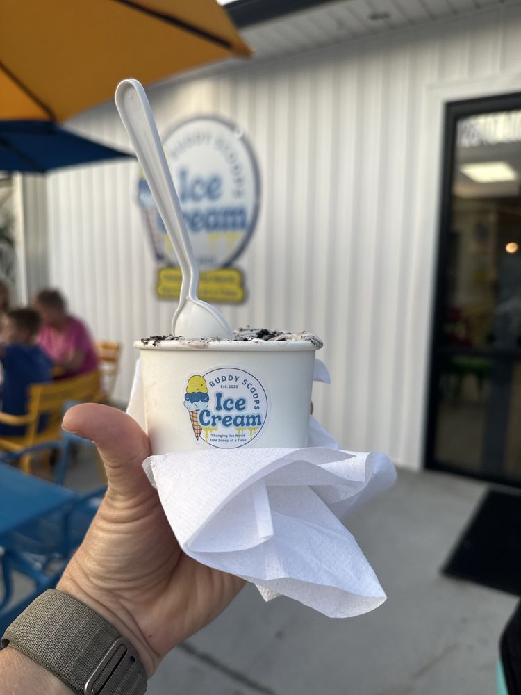 Buddy Scoops Logo