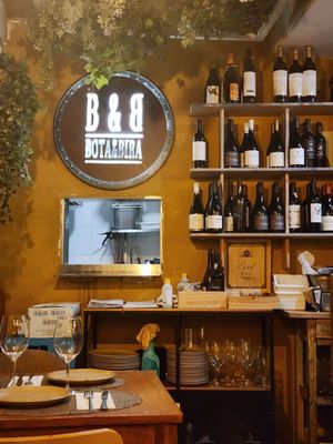 Bota & Bira by null