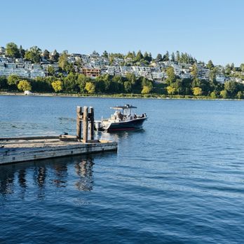 White Rock - Landmarks & Historical Buildings Near Me