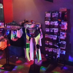 Snug Underwear - Pop-Up