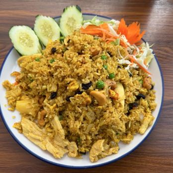 Peinto Thai Kitchen - Pineapple Fried Rice - Thai Near Me - Las Vegas, Nevada