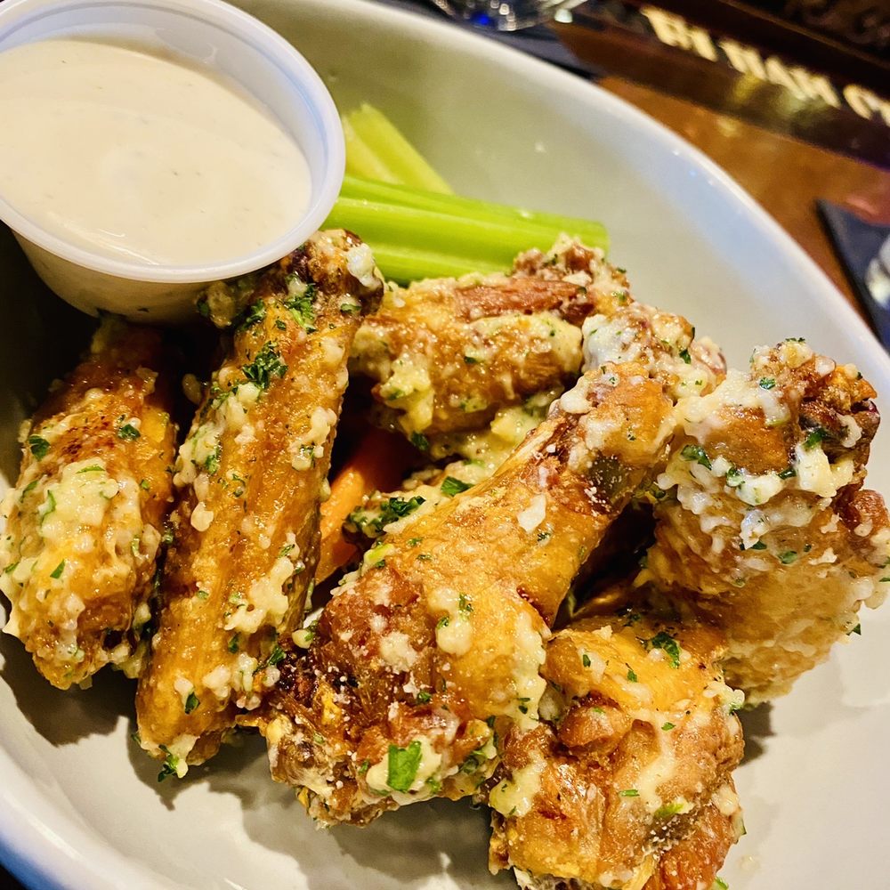 The Whiskey - Whiskey Wings - American Near Me - Orlando, Florida The Whiskey - Whiskey Wings - American Near Me - Orlando, Florida
