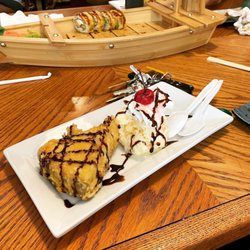 Top Sushi - St Louis - Fried cheesecake