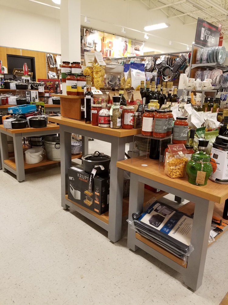 TJ MAXX 11 Photos & 10 Reviews Department Stores 9106 Shops Way