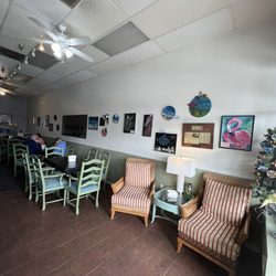 Paradise Bagels Cafe