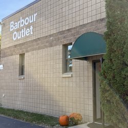 Barbour Factory Outlet - Front of store