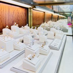 LeeBrant Jewelry & Watches