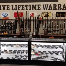 Rich's Gun Shop - Handgun and long gun selection