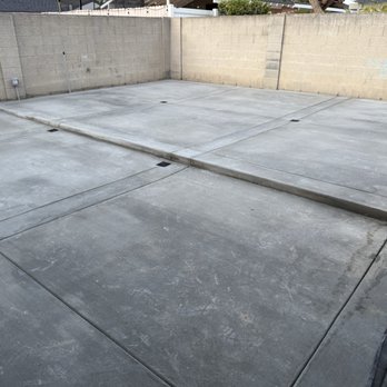 RD Turf and Putting Greens - Backyard - Artificial Turf Near Me RD Turf and Putting Greens - Backyard - Artificial Turf Near Me