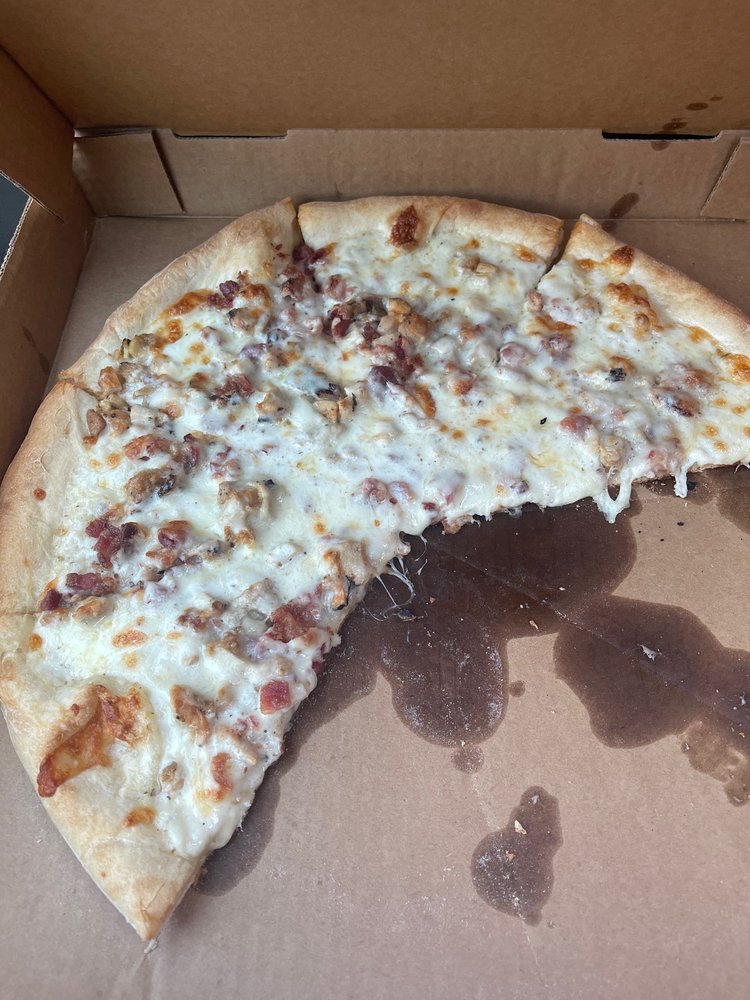 Food from Todaro Pizza