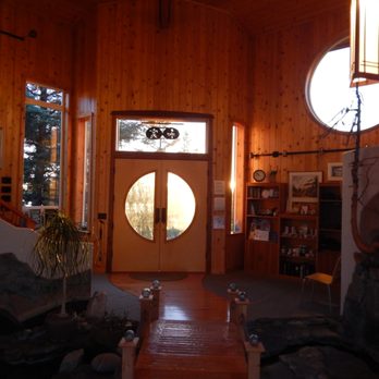 Stillpoint Lodge - Modern lodge with so many amenities. - Hotels Near Me - Halibut Cove, Alaska Stillpoint Lodge - Modern lodge with so many amenities. - Hotels Near Me - Halibut Cove, Alaska