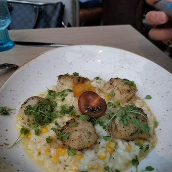 Herringbone Waikiki - Hokkaido scallops - Seafood Near Me - Honolulu, Hawaii