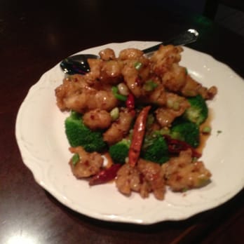 Dragon's Arch - Kung pao chicken grub - Noodles Near Me - Walnut Creek, California