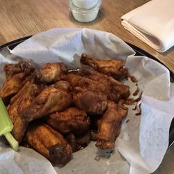 Wake N Bake - Dug out wings. 10/10