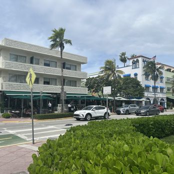 News Cafe - Ocean Dr - Breakfast & Brunch Near Me - Miami Beach, Florida News Cafe - Ocean Dr - Breakfast & Brunch Near Me - Miami Beach, Florida
