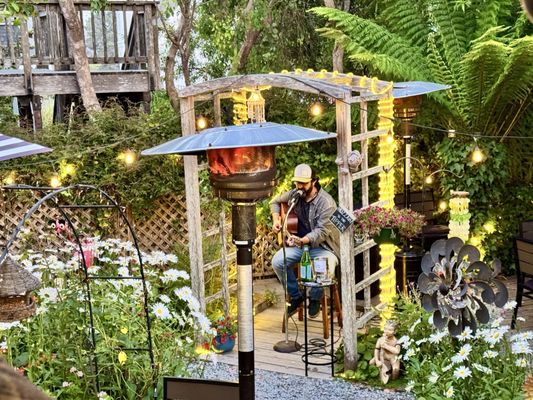 Luna Trattoria by null