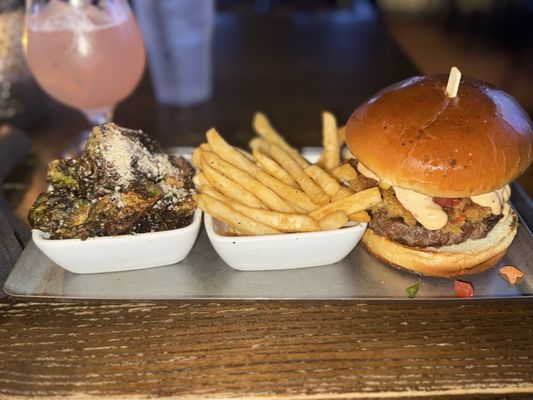 Fatpour McCormick: Ultimate Chicago Sports Bar by null