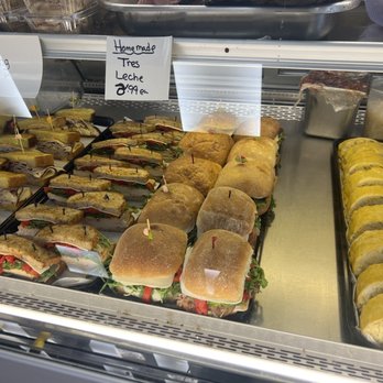 Bagel Girls Cafe - Sandwiches - Bagels Near Me - Chester, New York Bagel Girls Cafe - Sandwiches - Bagels Near Me - Chester, New York