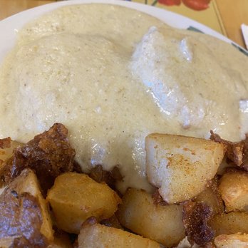 Dream Weaver Events & Catering - Lovely potatoes but grainy gravy (maybe it was just off today?) - Caterers Near Me - Prince Frederick, Maryland Dream Weaver Events & Catering - Lovely potatoes but grainy gravy (maybe it was just off today?) - Caterers Near Me - Prince Frederick, Maryland