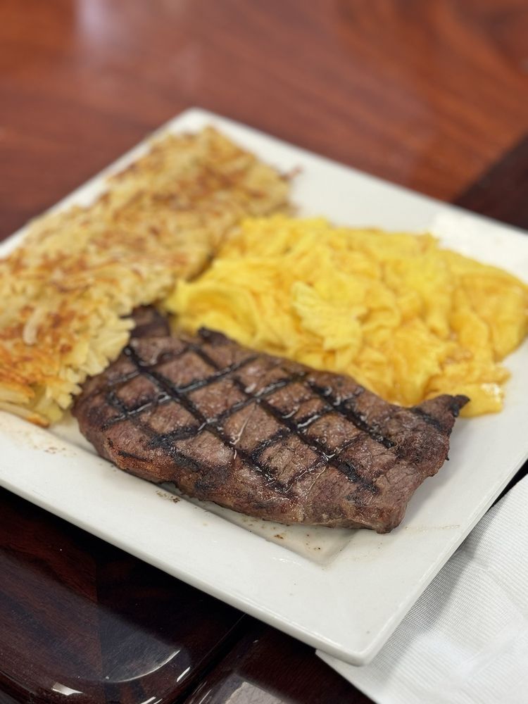 Mikey's Restaurant — Mexican restaurant in Newbury Park
