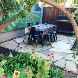Flagstone patio by Superior Paving Systems Flagstone patio by Superior Paving Systems