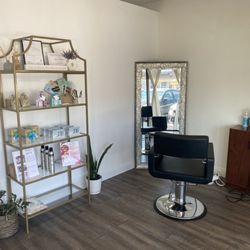 NOA Beauty Salon & Spa