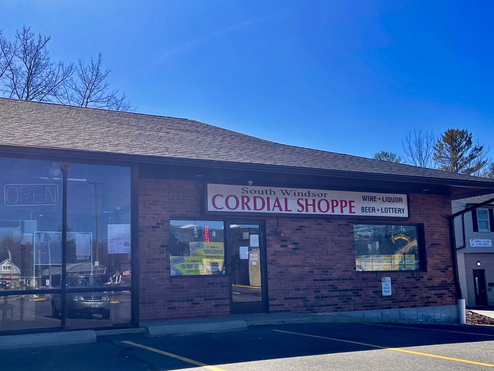 SOUTH WINDSOR CORDIAL SHOPPE Updated September 2024 869 Sullivan
